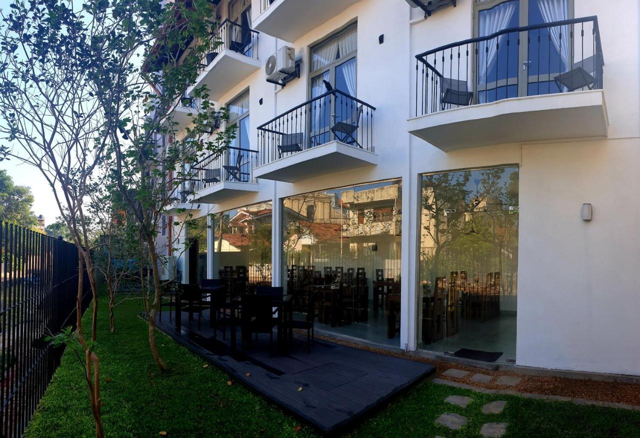 Hive 68 - Hotel And Resorts Negombo Eksteriør billede
