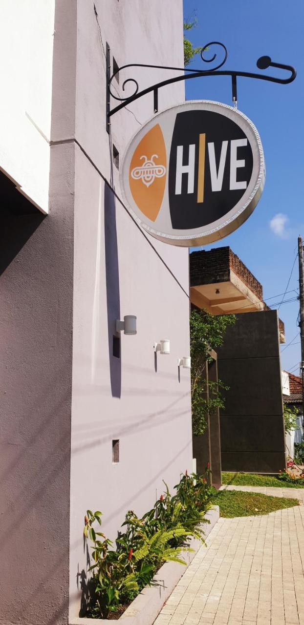 Hive 68 - Hotel And Resorts Negombo Eksteriør billede
